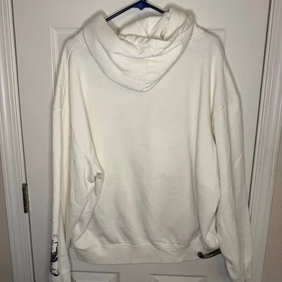 Winnie the Pooh Party White Hoodie Size XXL - Picture 4 of 6